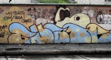 Graffitis en estilo bomba (pompa) - Taringa!