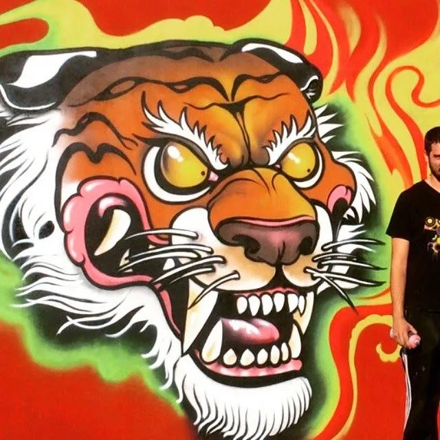 GRAFFITIS EN MADRID: Tigre fuego, Lengua (Murales), (Instagram)