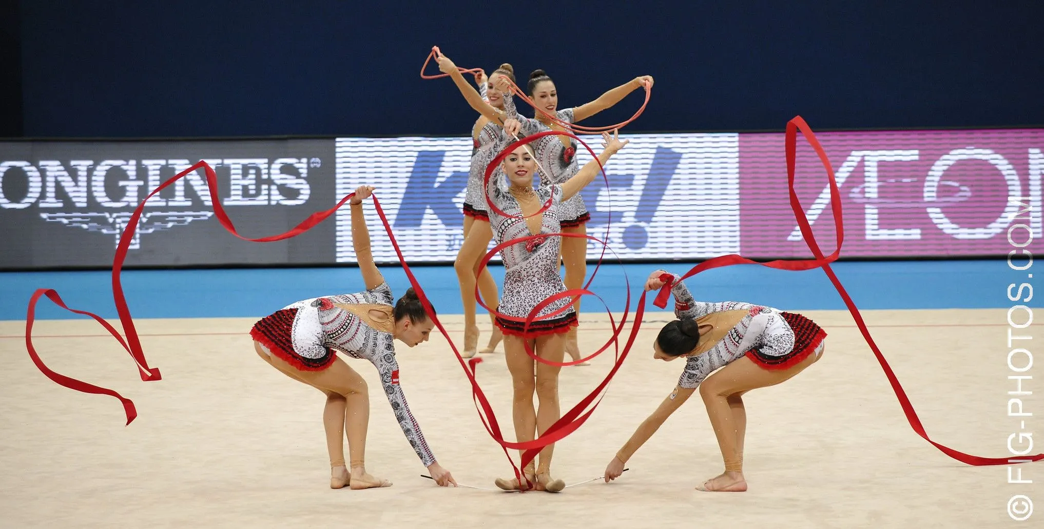 GRAND PRIX DE GIMNASIA RÍTMICA EN THIAIS