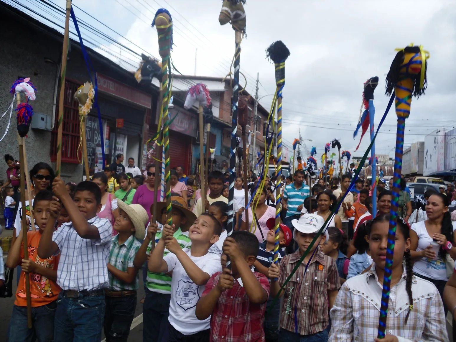 Guayana: Eje Sur Upata Santa Elena de Uairén: Escuelas y grupos ...