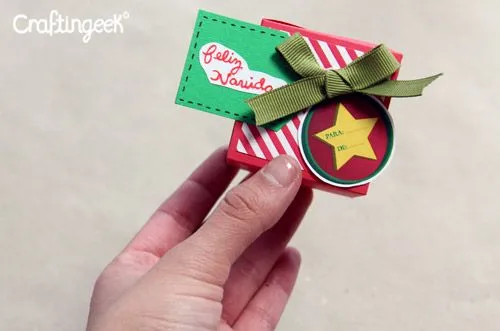 Craftingeek*: Cubebox: Cajita para regalo DIY