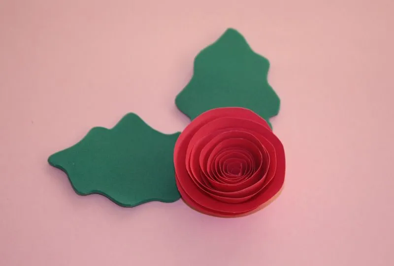 Con mucho gusto: Flores con papel. Tutorial paso a paso