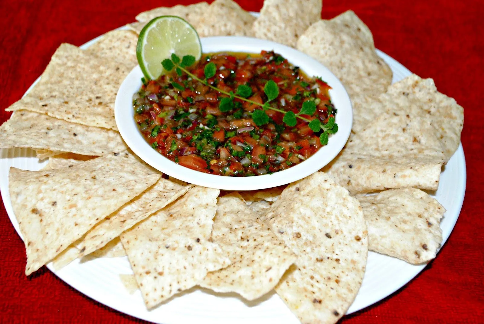 Con mucho gusto Mario: Picadillo de tomates