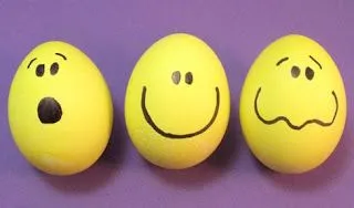 h1>Huevos de Pascua emoticon o smilie, muy faciles</h1> : VCTRY's BLOG