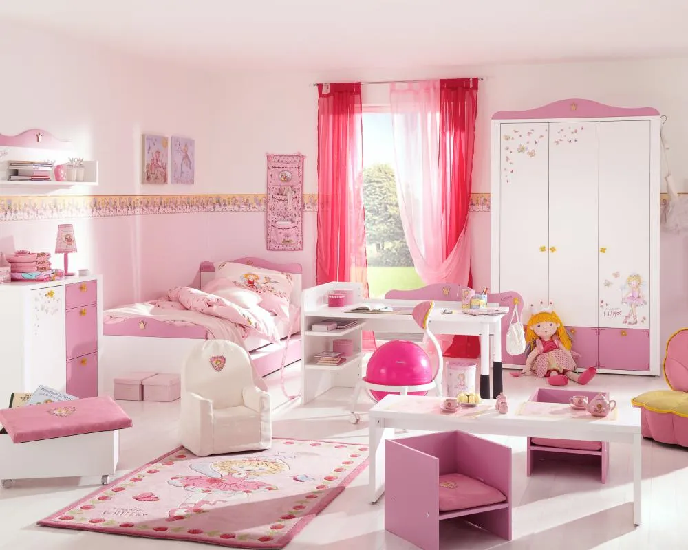 Habitaciones con estilo: DORMITORIOS ESTILO PRINCESA