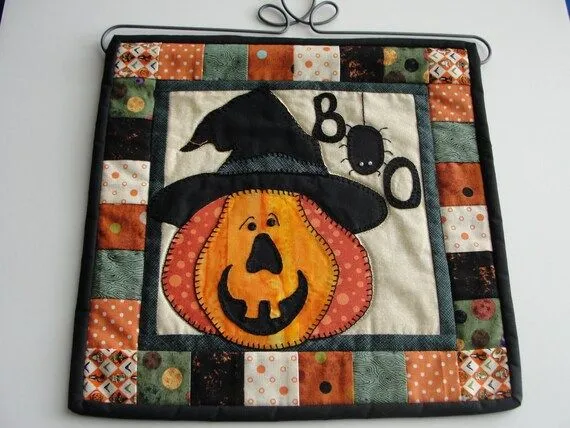 Halloween Pumpkin Patchwork Quilted Wall by countrysewing4U