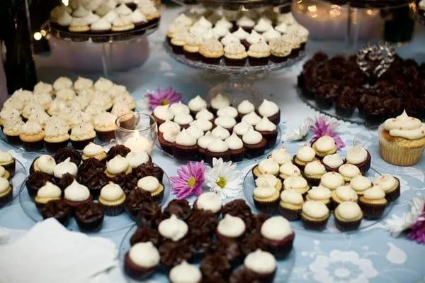 Happy Cakes mini cupcakes for our wedding- Brooke Trexler ...