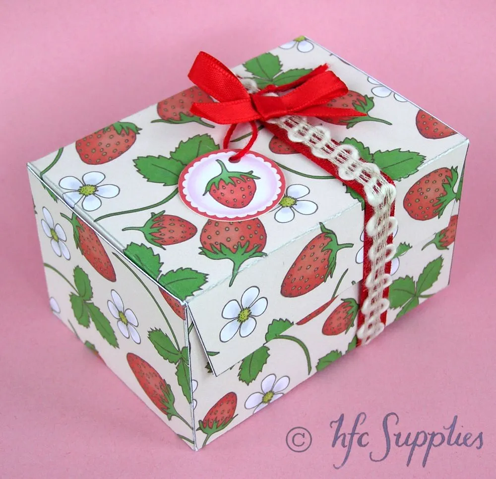 Hazel Fisher Creations: Printable Gift Box Tutorial