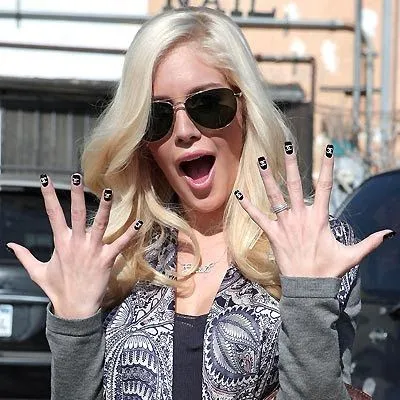 heidi montag manicure uñas pintadas