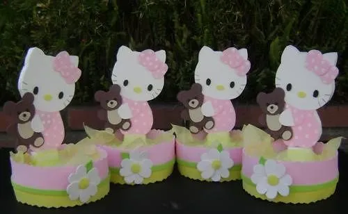 Hello Kitty Baby Shower Centerpieces | Centerpieces & Props ...