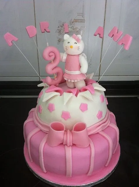 Hello Kitty fondant cake | Flickr - Photo Sharing!