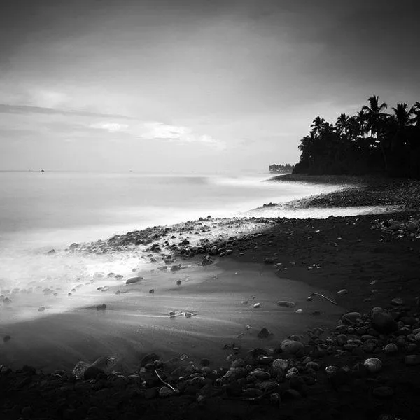 Hermosos paisajes blanco y negro en Indonesia. | Quiero más diseño