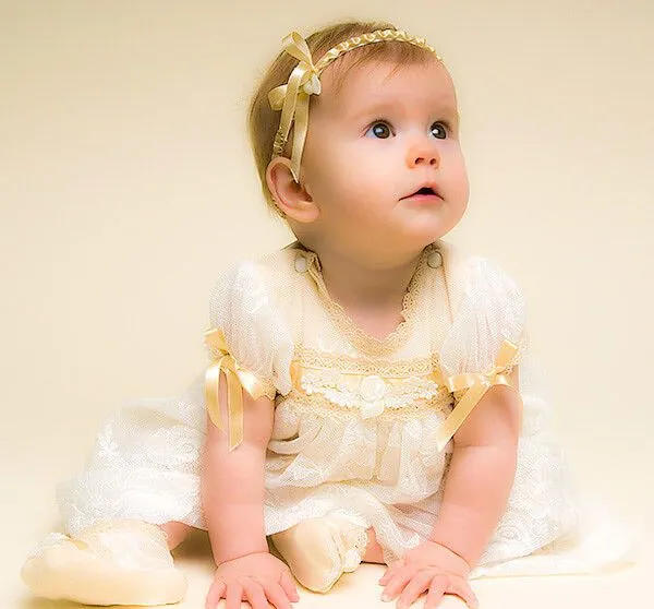 7 Hermosos Vestidos de Bautizo para Bebes ¡De Colección!