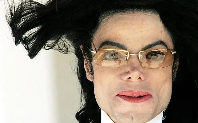 Hija de Michael Jackson intenta suicidarse