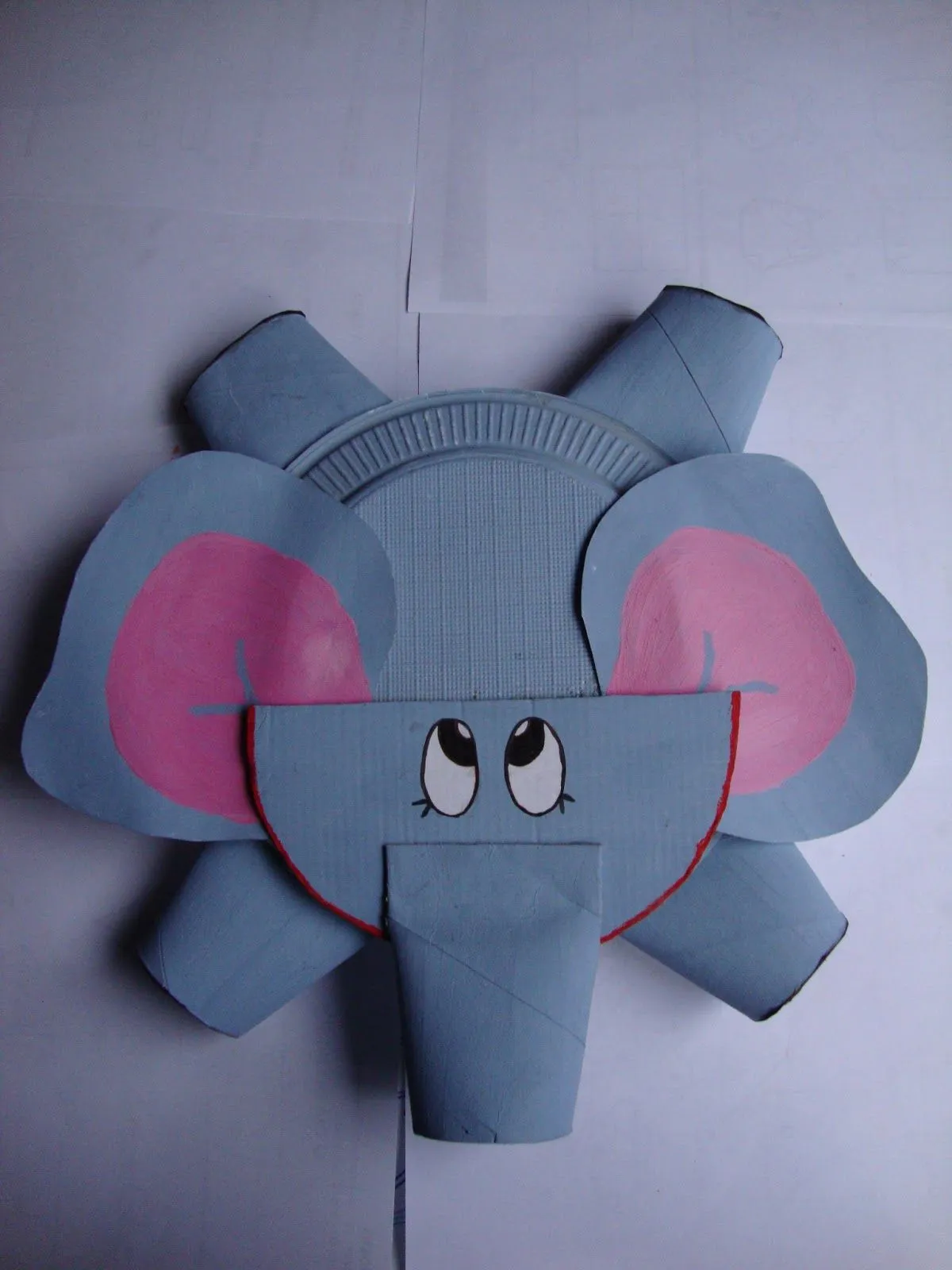 de todo para tu hijo : ELEFANTE CON PLATOS DE CARTÓN Y TUBO DEL ...