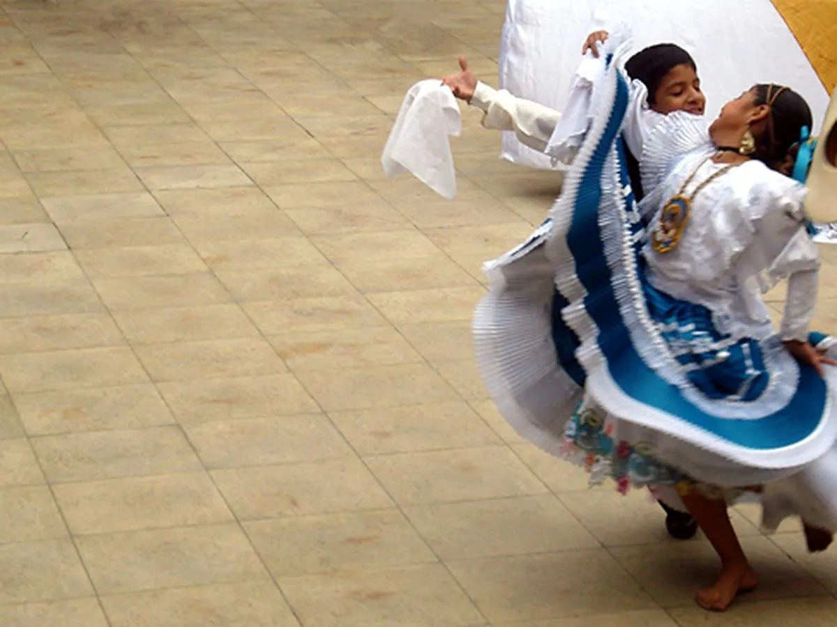 Por qué tus hijos deberían aprender a bailar marinera? | VIU | EL COMERCIO  PERÚ