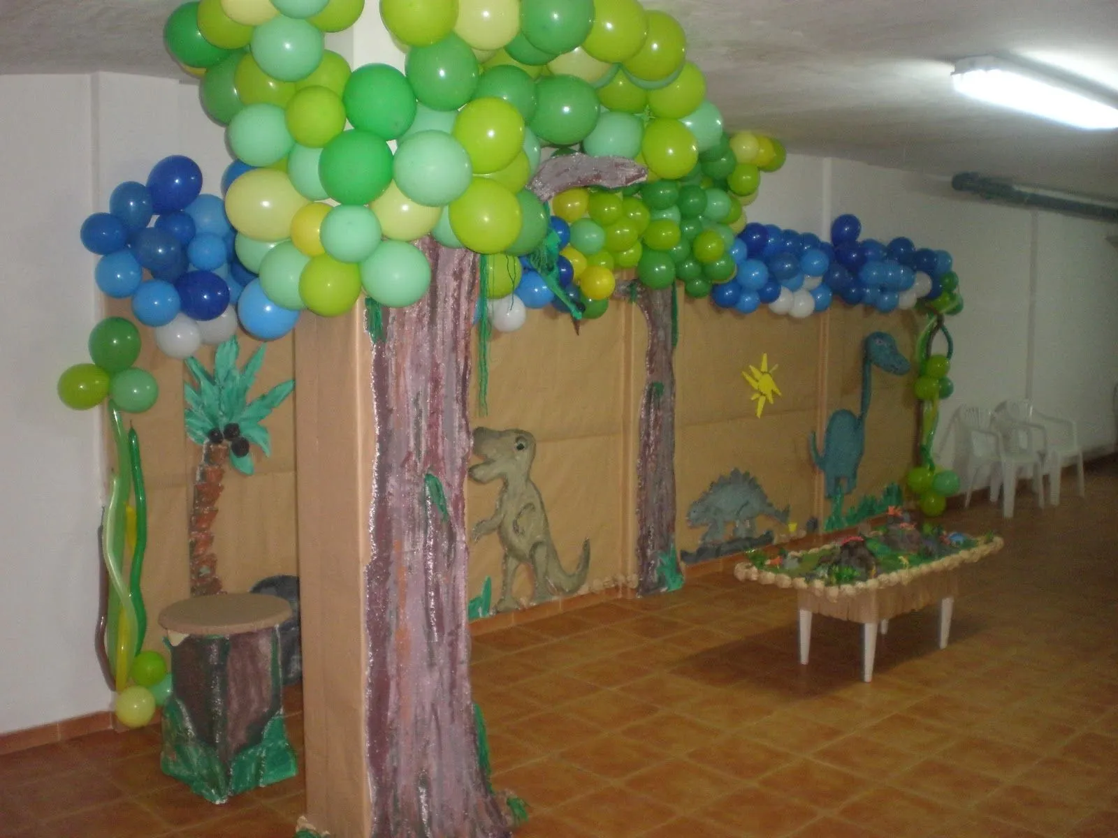 El hobby de Lola: Decoración de Dinosaurios Samuel 5 años