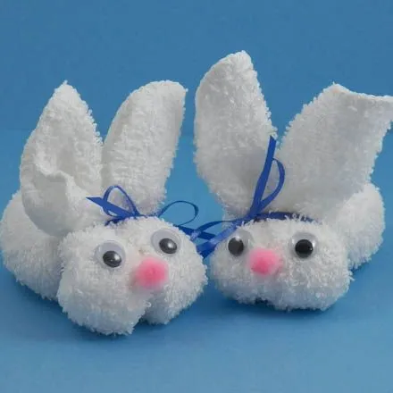 How to Make a Washcloth Bunny - Easter and Spring Crafts - Aunt ...