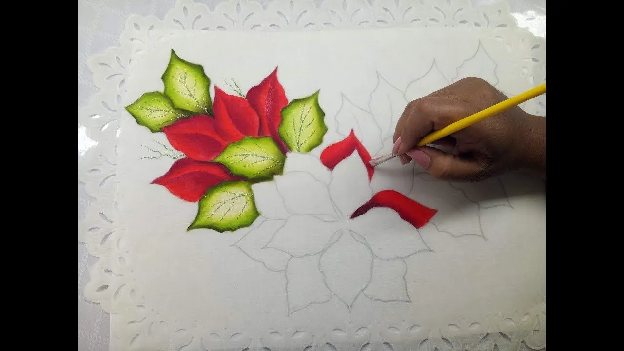 How To Paint Poinsettia / Pintura En Tela Como Pintar Una Nochebuena Para Navidad - YouTube