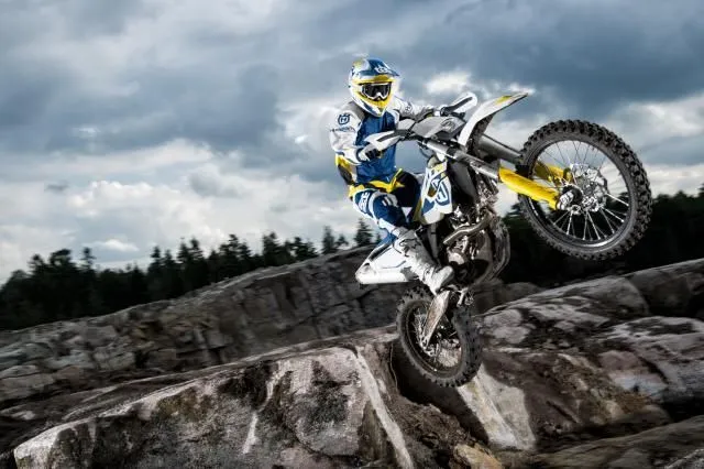 Husqvarna novità moto 2014: gamma cross e enduro Novità moto ...