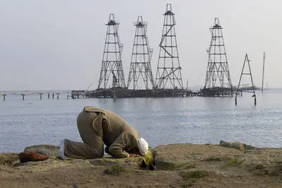 IAR-Noticias/ El papel estratégico del petróleo en la crisis ...