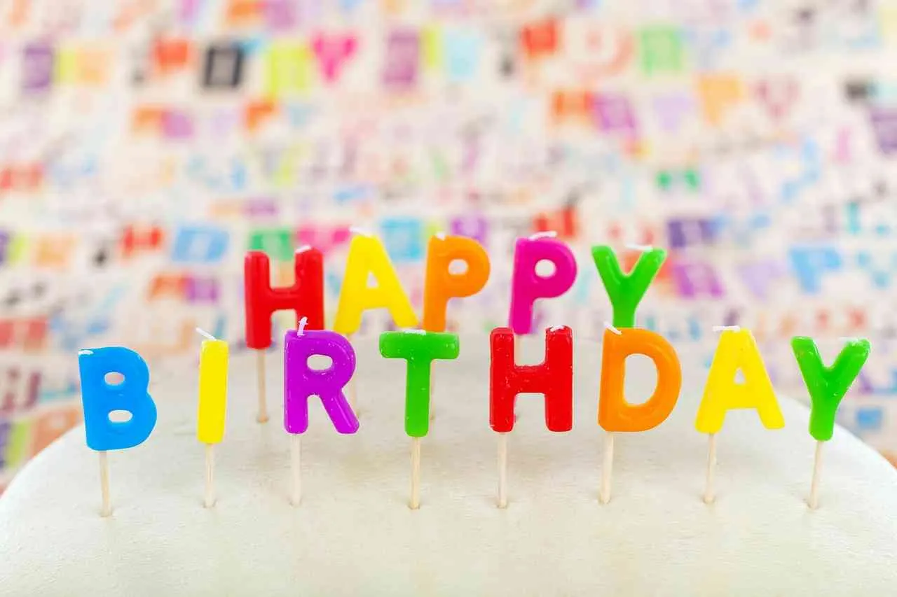 Ideas para hacer carteles de cumpleaños infantiles