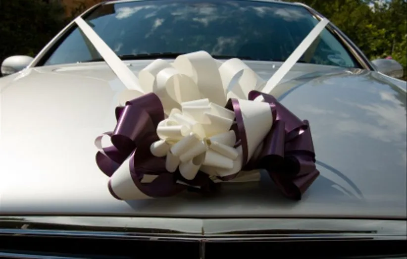 Ideas para decorar el auto de novios