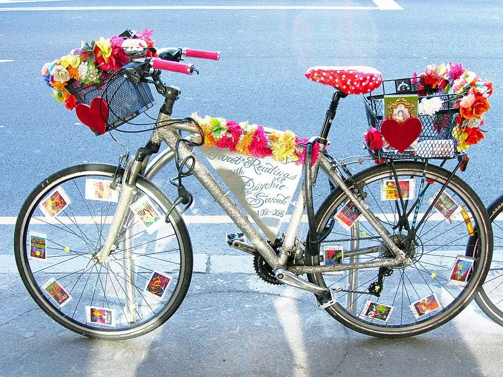 Ideas para decorar bicicletas y carritos