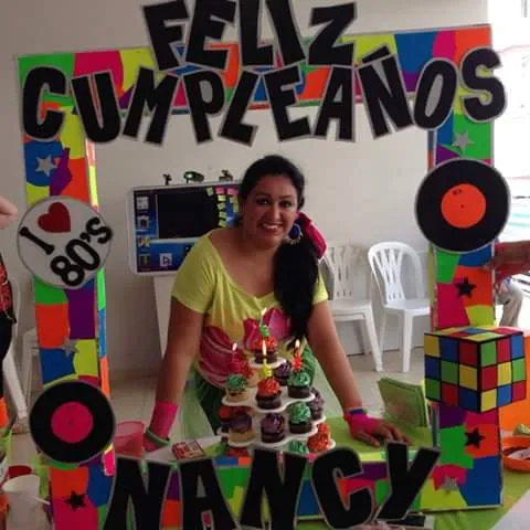 Ideas y detalles Auxy: MARCOS GIGANTES PARA FIESTAS, PORTARETRATOS ...