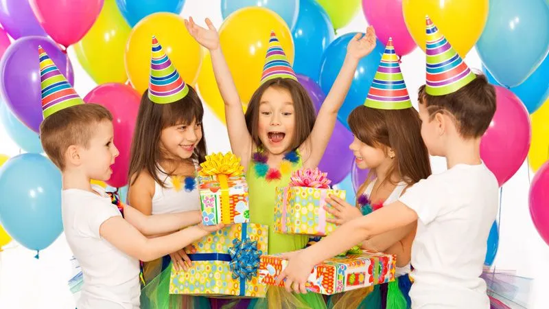 Ideas para organizar una fiesta de cumpleaños - Flota