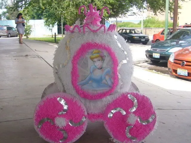 algunas ideas para una piñata?... | proyecto | Pinterest | Ideas