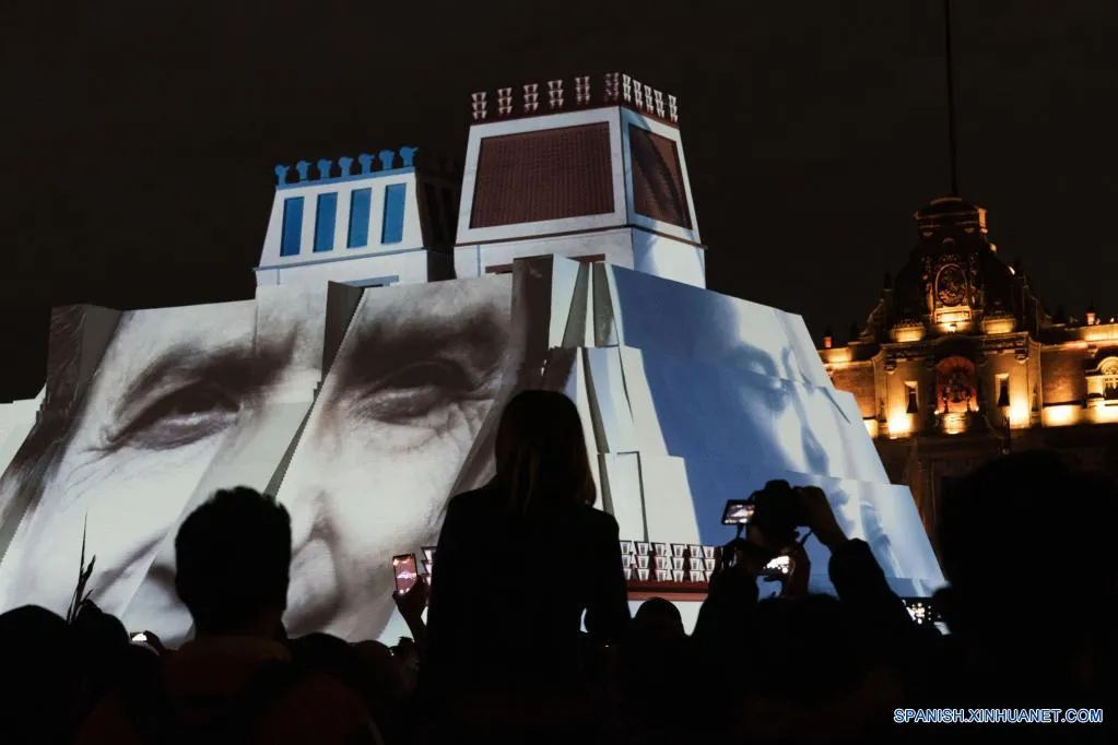 Iluminación conmemorativa por los 500 años de la Resistencia Indígena México-Tenochtitlán| Spanish.xinhuanet.com
