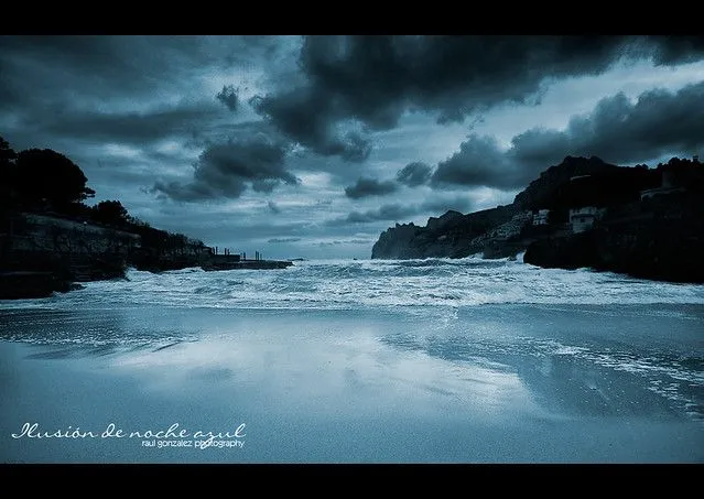 Ilusión de una noche azul... | Flickr - Photo Sharing!