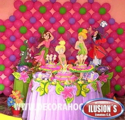 ILUSION`S EVENTOS C.A: Mural con globos y mesa decorada de campanita