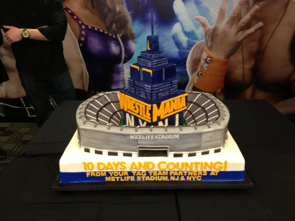 Imagen: Cake Boss hace una tarta para WWE Wrestlemania 29 ...