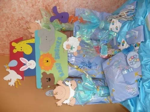 Imagen Mesa de Regalos Baby Shower - grupos.