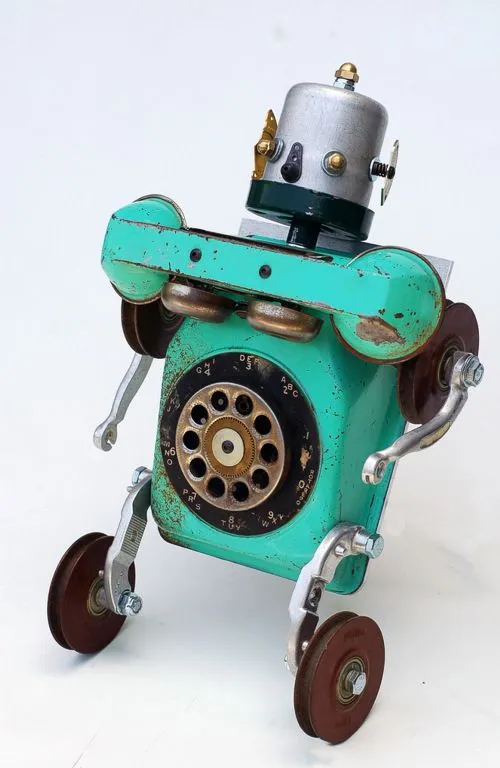 Robots de material reciclable | Solountip.