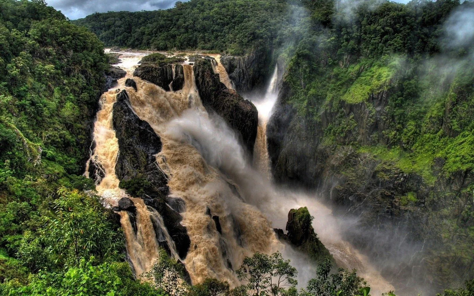 Imágenes Hilandy: Fondo de Pantalla Paisajes Gran Cascada