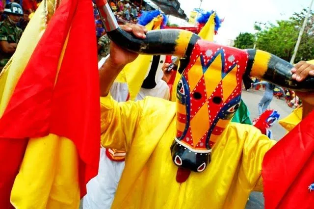 Imagenes de torito de carnaval - Imagui