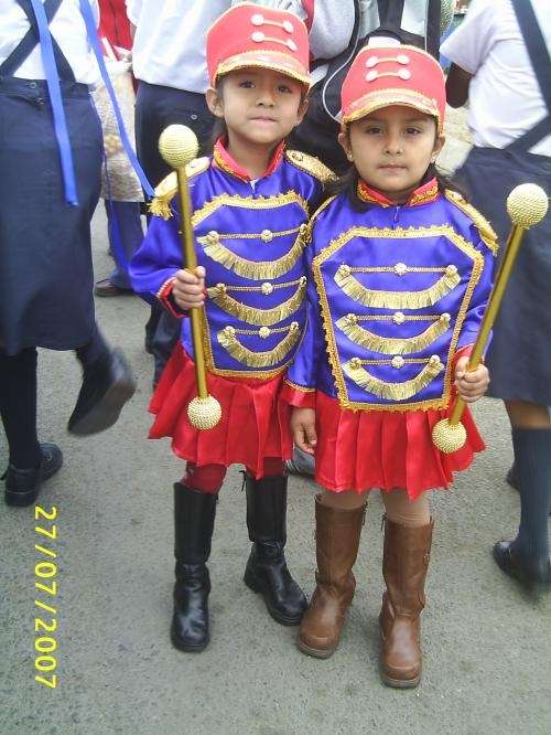 Trajes tipico de la selva peruana - Imagui