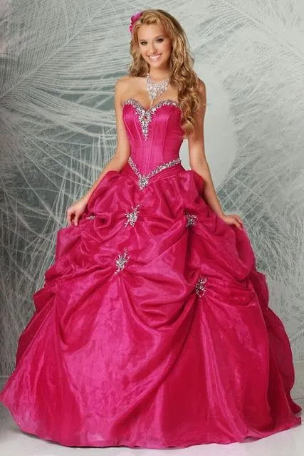 Imagenes de vestidos de 15 color fucsia - Imagui