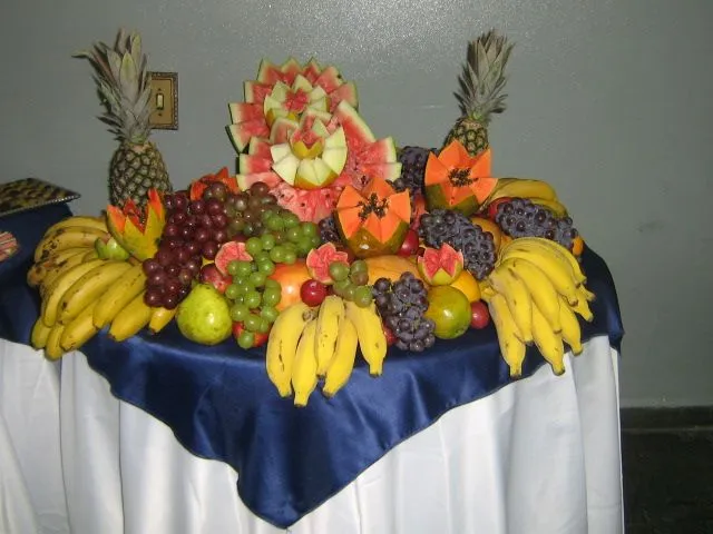 Mesa de Fruta para Casamento - Fotos e Imagens | Casamento ...