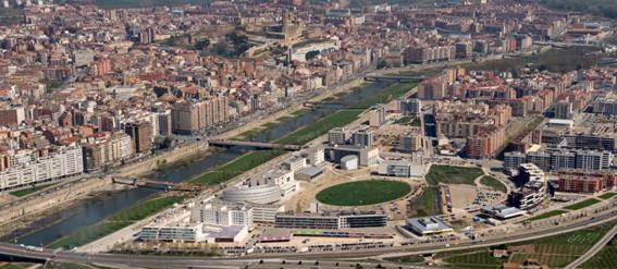 La inserción de la universidad en la estructura y forma urbana. El ...