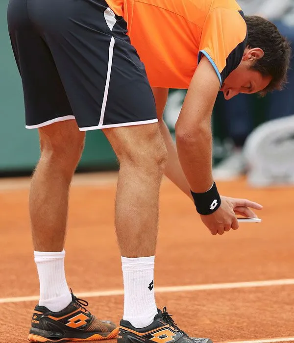 Insólito: Tenista fotografía huella que dejó la pelota en polémica ...