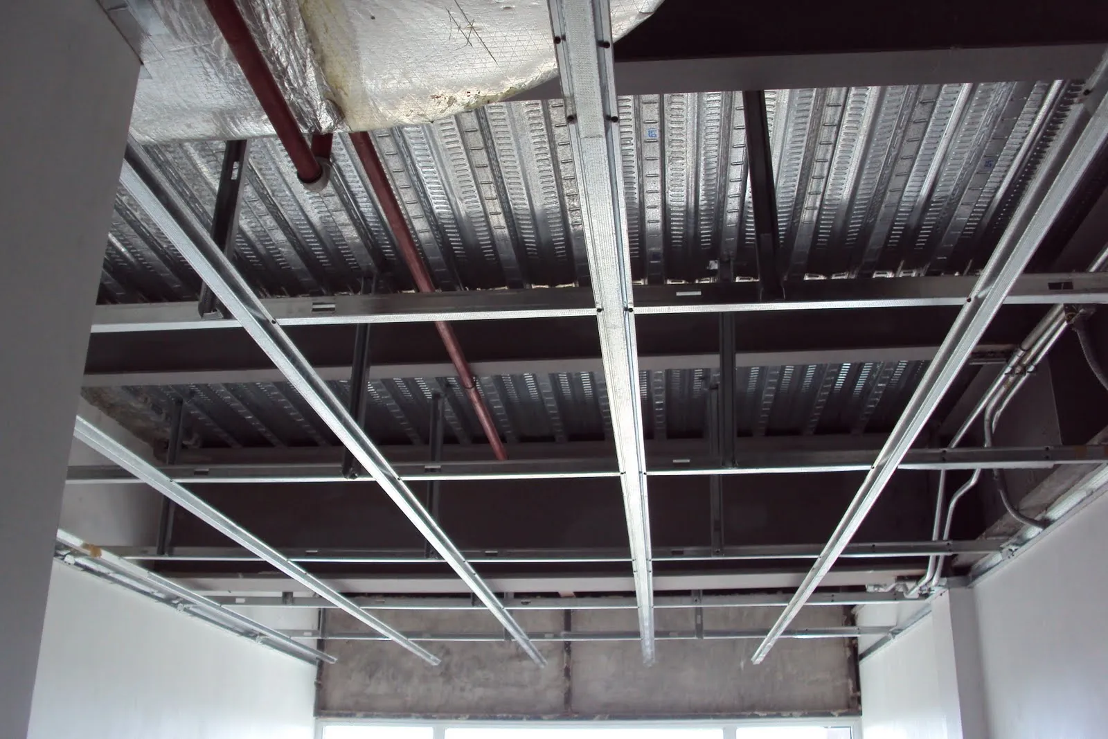 Instalacion de Estructura Techos de Drywall,Habs 201-207 Piso 2/31 ...