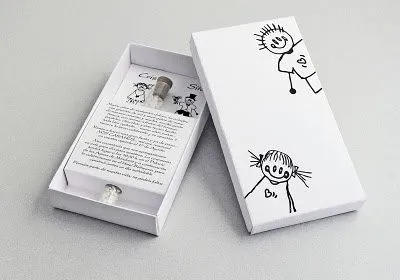 Invitaciones en cajita, a alguna de vosotras os apetece ...
