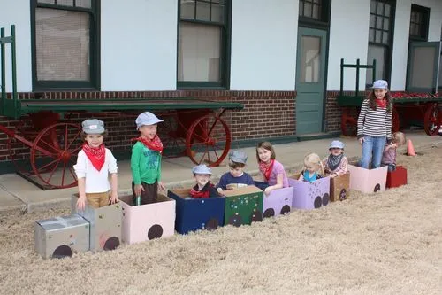 Isaac's 4th Birthday: Cardboard box train