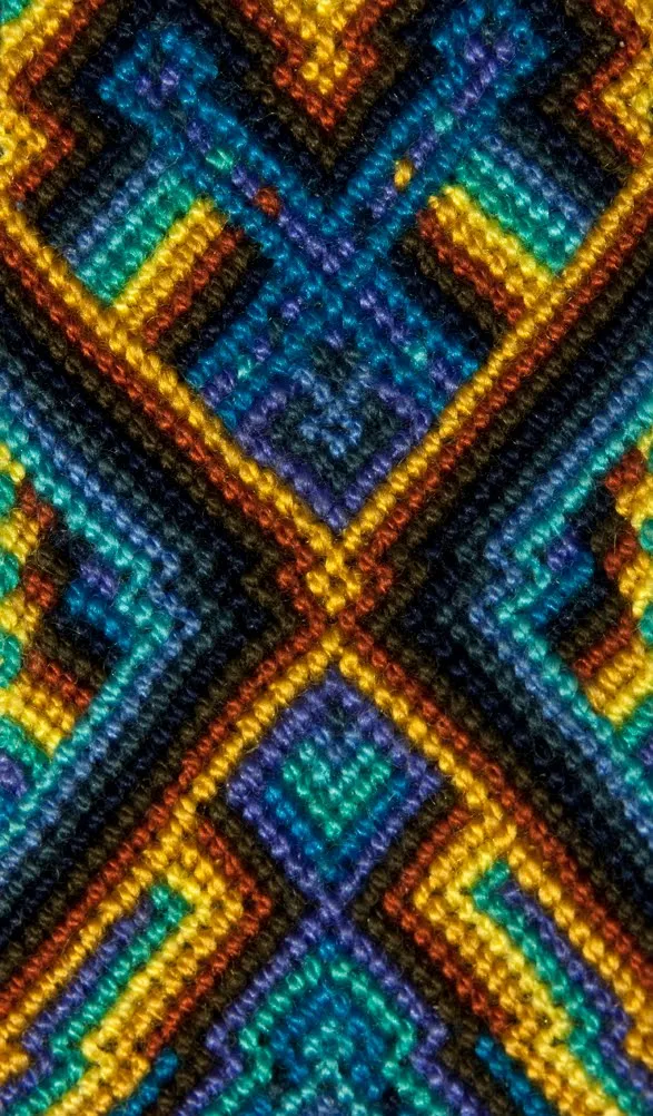 Ixchel: Tejido en macramé