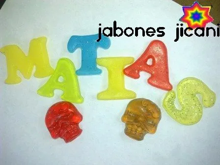 Jabones Jicani •: Letras de jabón de glicerina: MATIAS