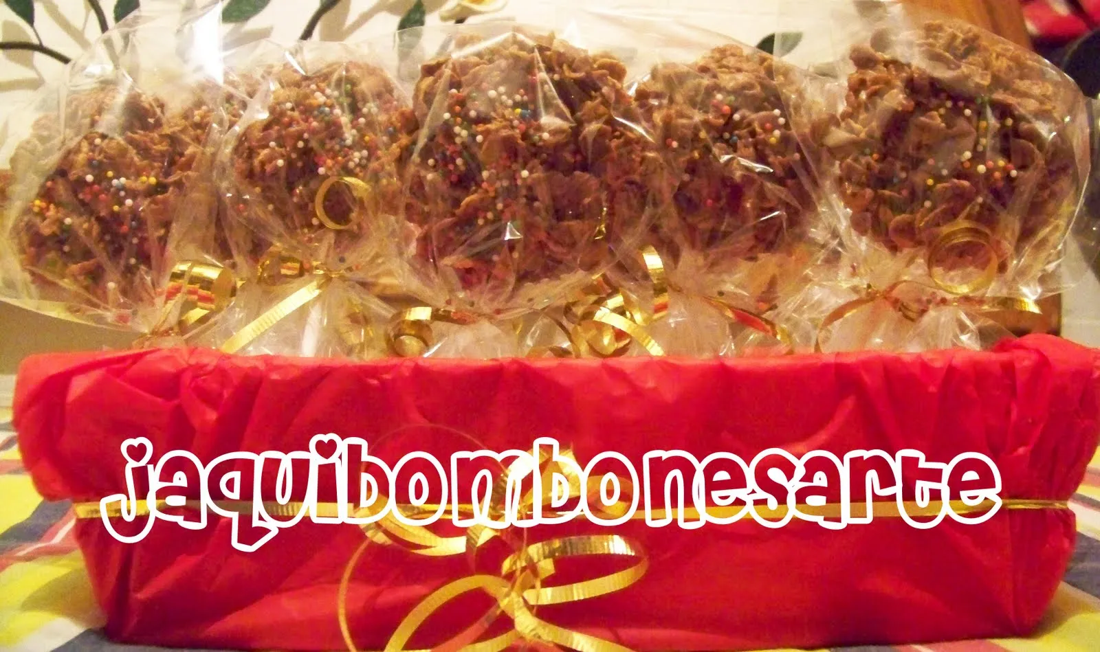 jaqui bombonesarte: PALETAS DE CEREAL CON CHOCOLATE Y BOMBONES CON ...